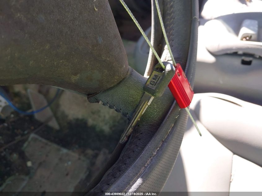 2000 Chevrolet C3500 VIN: 1GCGC33R1YF516832 Lot: 43989022