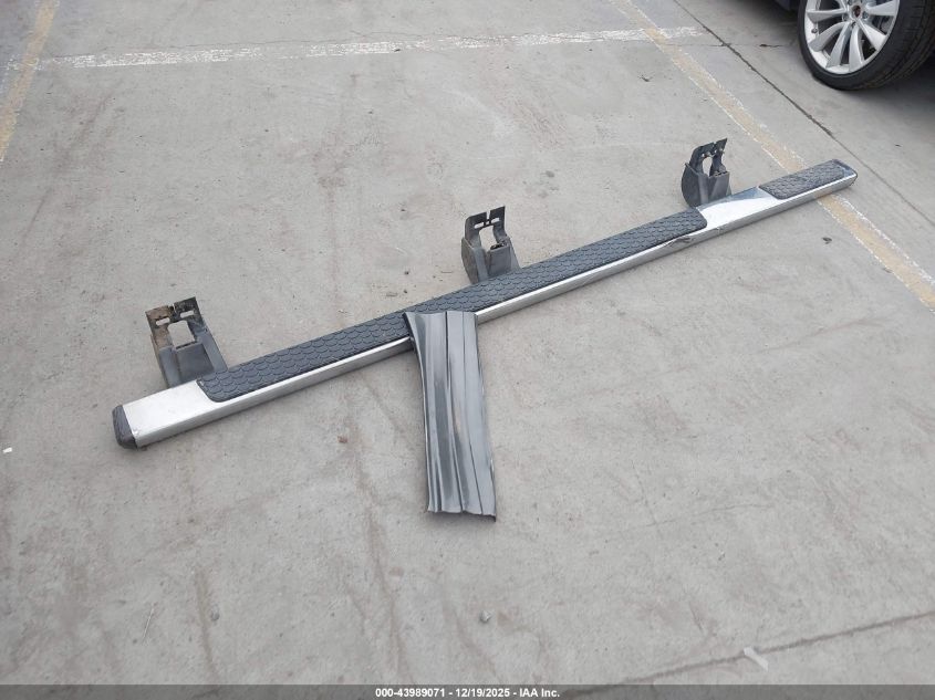 2013 Ram 2500 Laramie VIN: 3C6UR5FL7DG581107 Lot: 43989071