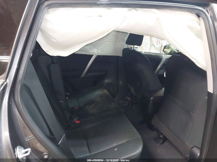 2018 Toyota Rav4 Le VIN: JTMBFREV7JJ724215 Lot: 43989094