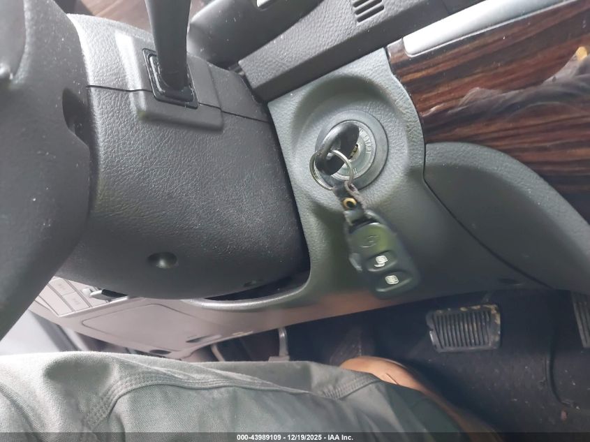 2011 Hyundai Santa Fe Se VIN: 5XYZHDAG3BG076781 Lot: 43989109