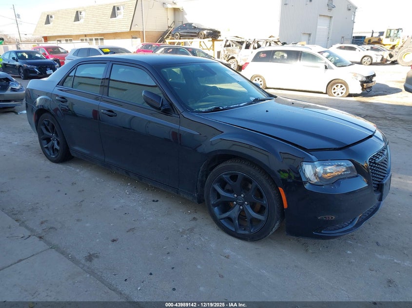 2016 Chrysler 300 300S