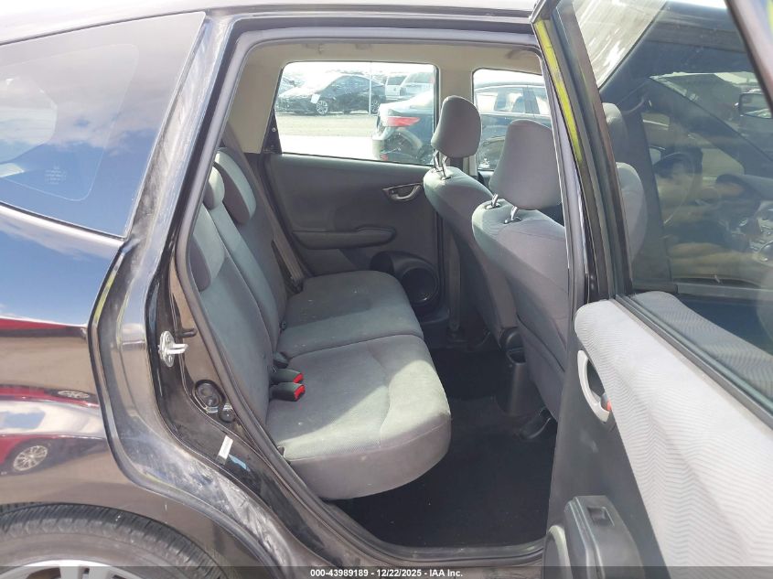 2013 Honda Fit VIN: JHMGE8G33DC035682 Lot: 43989189