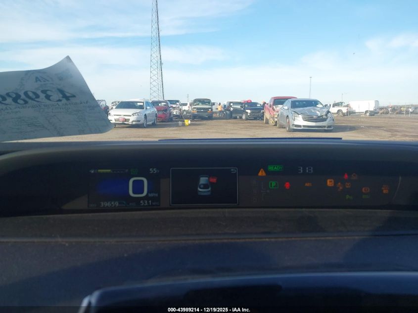 2020 Toyota Prius Le VIN: JTDKARFUXL3118242 Lot: 43989214