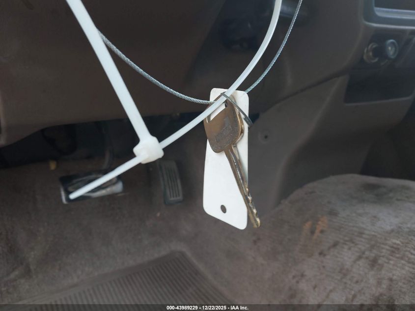 1997 Toyota Tacoma VIN: 04TAVL52N4VZ32887 Lot: 43989229