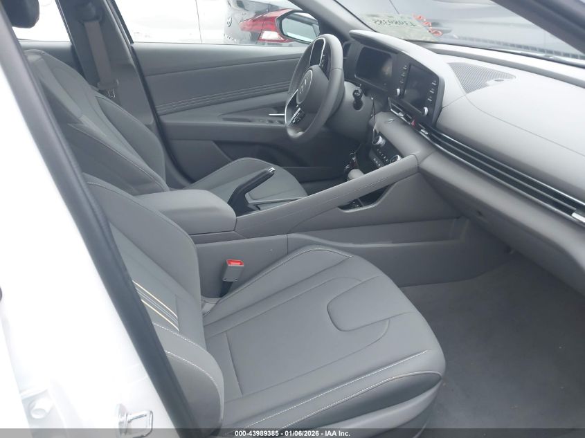 2025 Hyundai Elantra Sel Sport