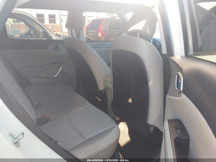 2022 Kia Soul Lx VIN: KNDJ23AU9N7157848 Lot: 43989386