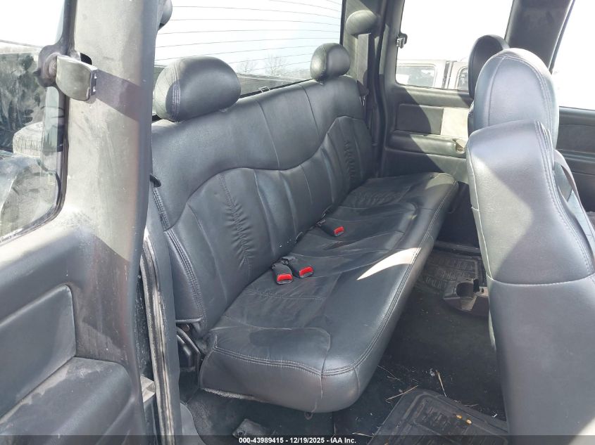 2001 Chevrolet Silverado 1500 Lt VIN: 2GCEK19T311126863 Lot: 43989415