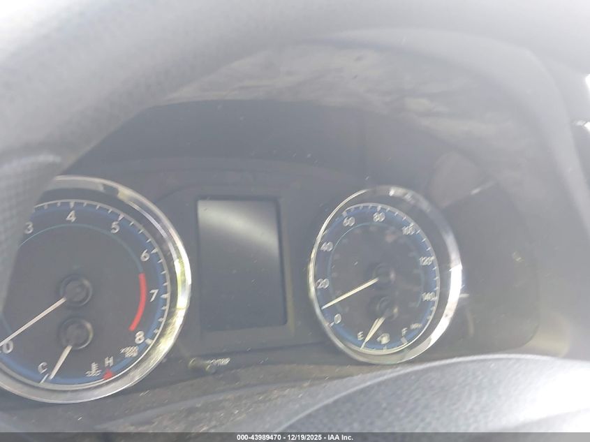 2018 Toyota Corolla Le VIN: 5YFBURHE2JP835901 Lot: 43989470