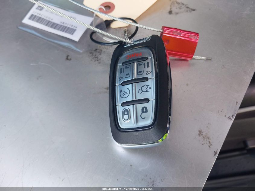 2025 Chrysler Pacifica Limited VIN: 2C4RC1GG4SR511856 Lot: 43989471