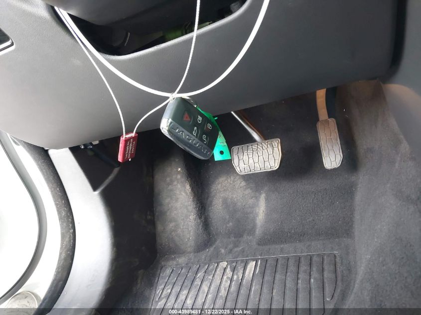 2017 Jaguar F-Pace 35T Prestige VIN: SADCK2BV9HA497264 Lot: 43989481