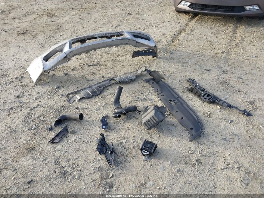 2011 Honda Civic Vp VIN: 19XFA1F31BE022646 Lot: 43989574