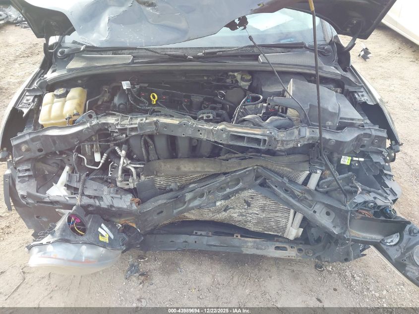 2014 Ford Focus Se VIN: 1FADP3F21EL183041 Lot: 43989694