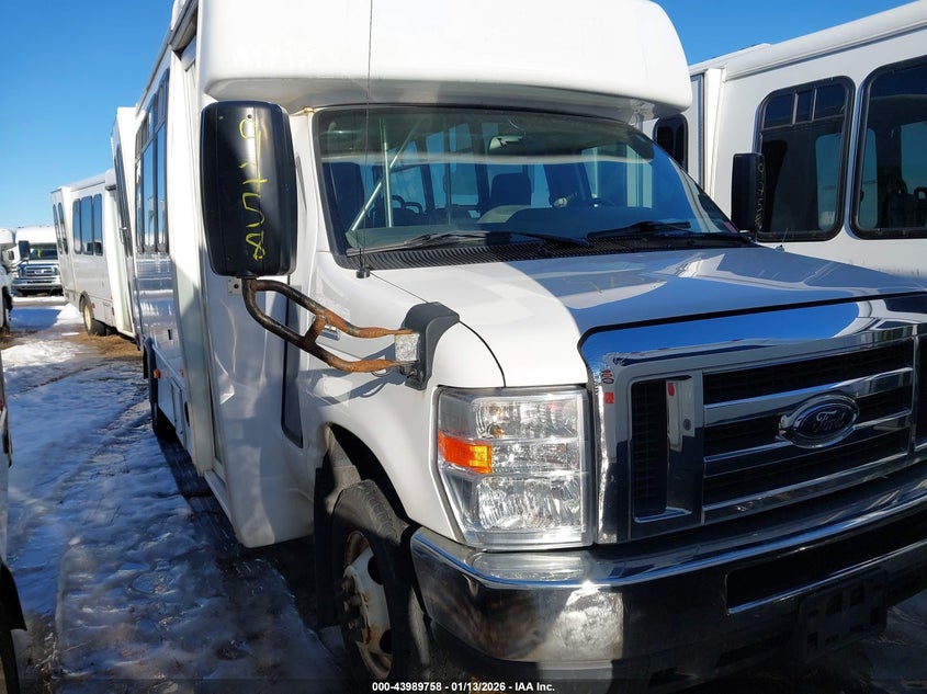 2019 FORD E-450 CUTAWAY