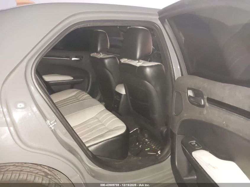 2017 Chrysler 300 300S VIN: 2C3CCABG6HH628211 Lot: 43989759