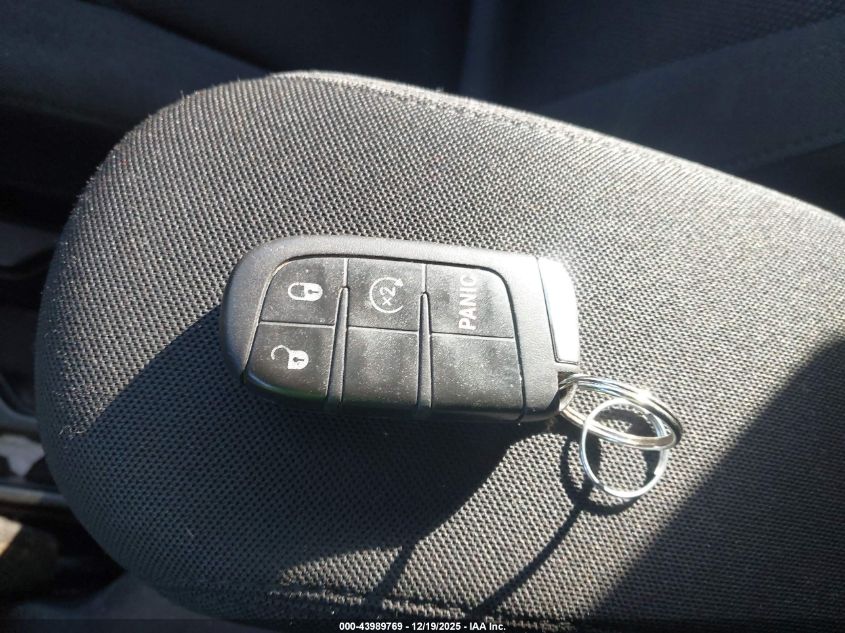 2018 Jeep Renegade Upland Edition 4X4 VIN: ZACCJBABXJPH58378 Lot: 43989769