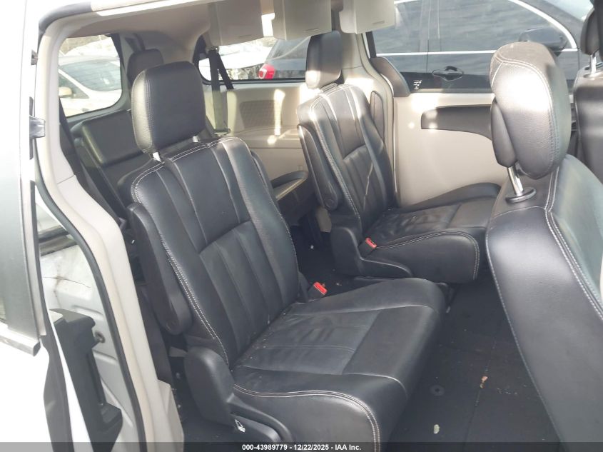 2014 Chrysler Town & Country Touring VIN: 2C4RC1BG0ER444815 Lot: 43989779