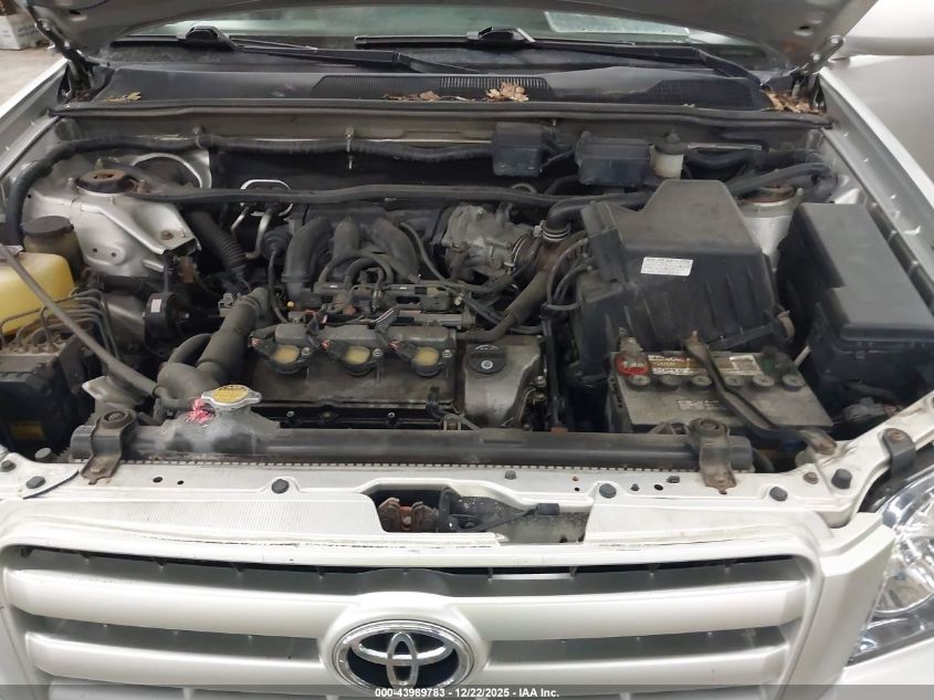 2005 Toyota Highlander Limited V6 VIN: JTEEP21A150090993 Lot: 43989783