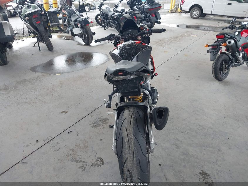 2019 Aprilia Tuono VIN: ZD4KGU00XKS000997 Lot: 43989802