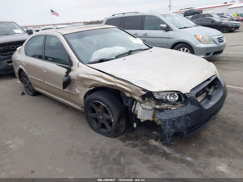 2003 NISSAN MAXIMA SE