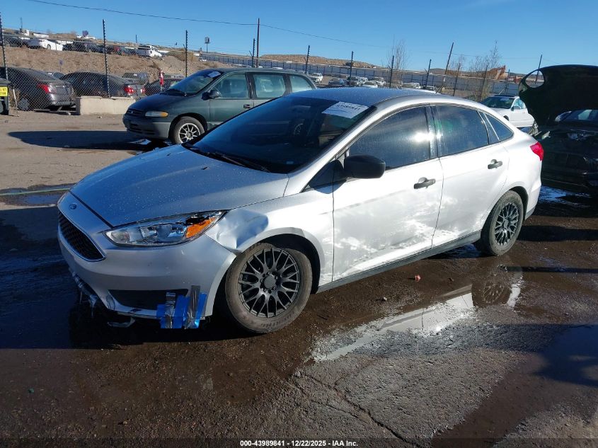 2018 Ford Focus S VIN: 1FADP3E20JL287919 Lot: 43989841