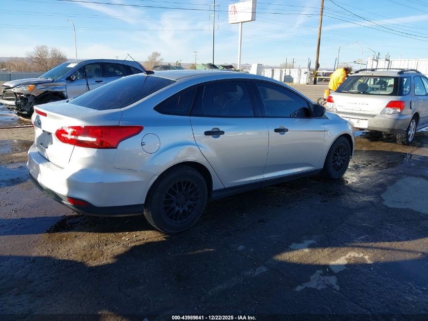 2018 Ford Focus S VIN: 1FADP3E20JL287919 Lot: 43989841