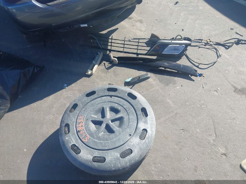 2005 Toyota Highlander Limited V6 VIN: JTEEP21A850120197 Lot: 43989843