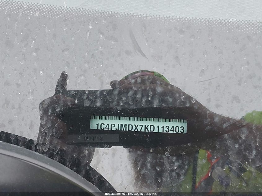 2019 Jeep Cherokee Limited 4X4 VIN: 1C4PJMDX7KD113403 Lot: 43989875