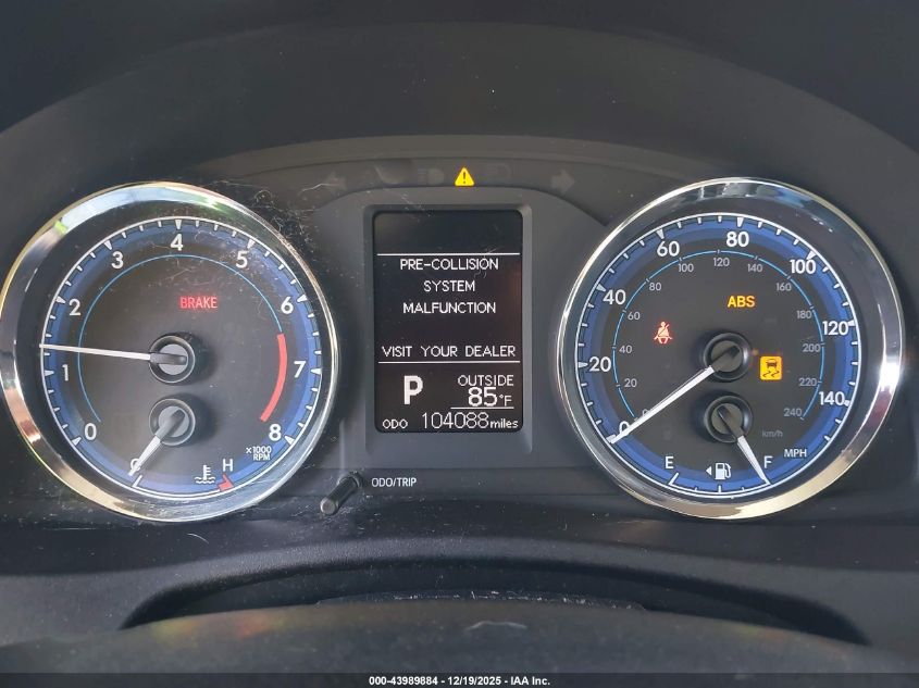 2018 Toyota Corolla Le VIN: 2T1BURHE1JC115487 Lot: 43989884