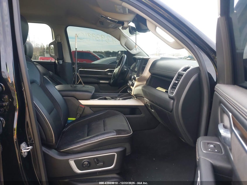 2022 Ram 1500 Laramie 4X4 5'7 Box