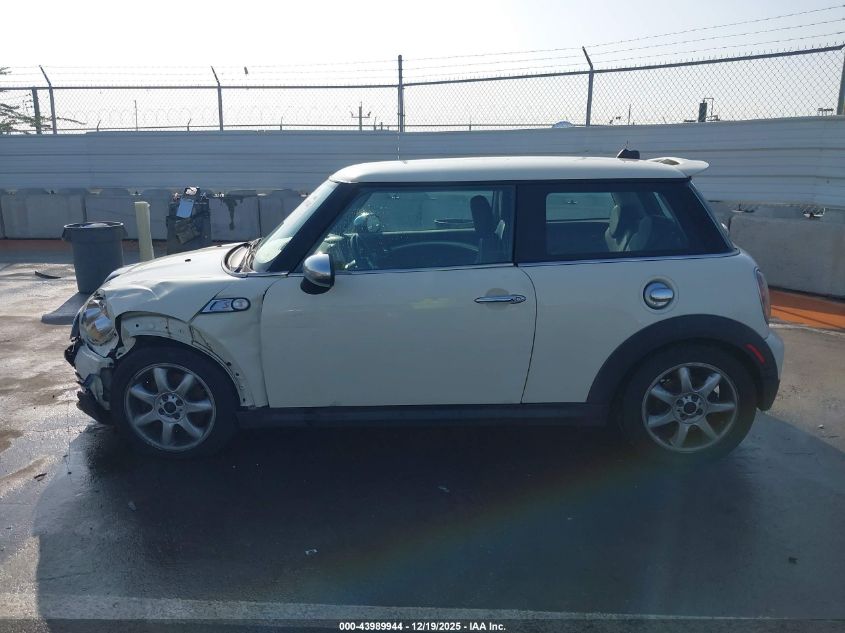 2008 Mini Cooper S VIN: WMWMF73518TT89366 Lot: 43989944