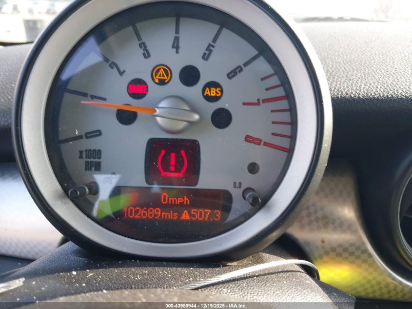 2008 Mini Cooper S VIN: WMWMF73518TT89366 Lot: 43989944