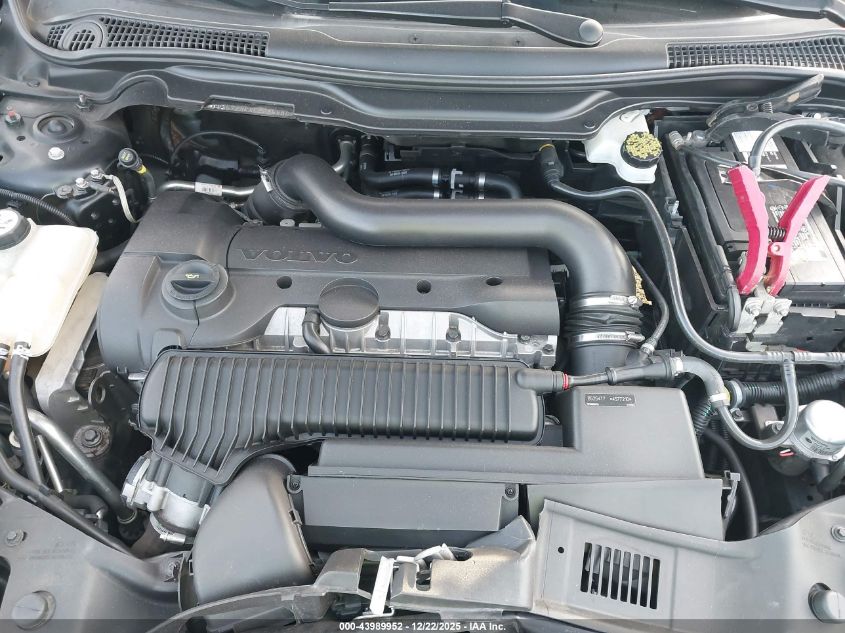 2012 Volvo C30 T5/T5 Platinum/T5 Premier Plus/T5 R-Design/T5 R-Design Platinum/T5 R-Design Premier Plus VIN: YV1672MKXC2286486 Lot: 43989952