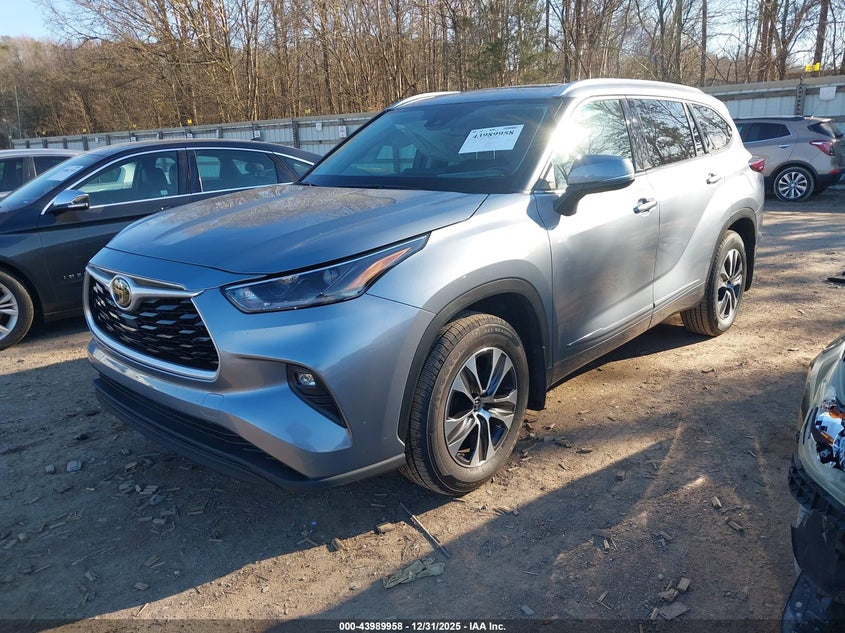 2021 Toyota Highlander Xle