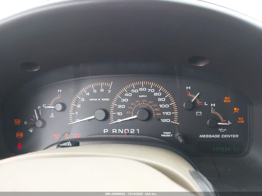 2003 Ford Expedition Eddie Bauer VIN: 1FMFU18L03LA42783 Lot: 43990026