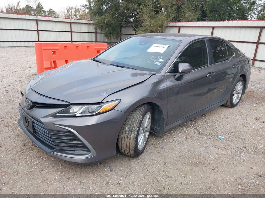 2024 Toyota Camry Le