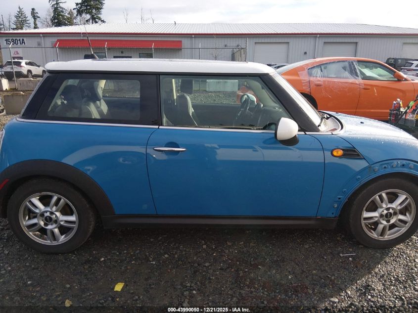 2013 Mini Hardtop Cooper VIN: WMWSU3C59DT687129 Lot: 43990050