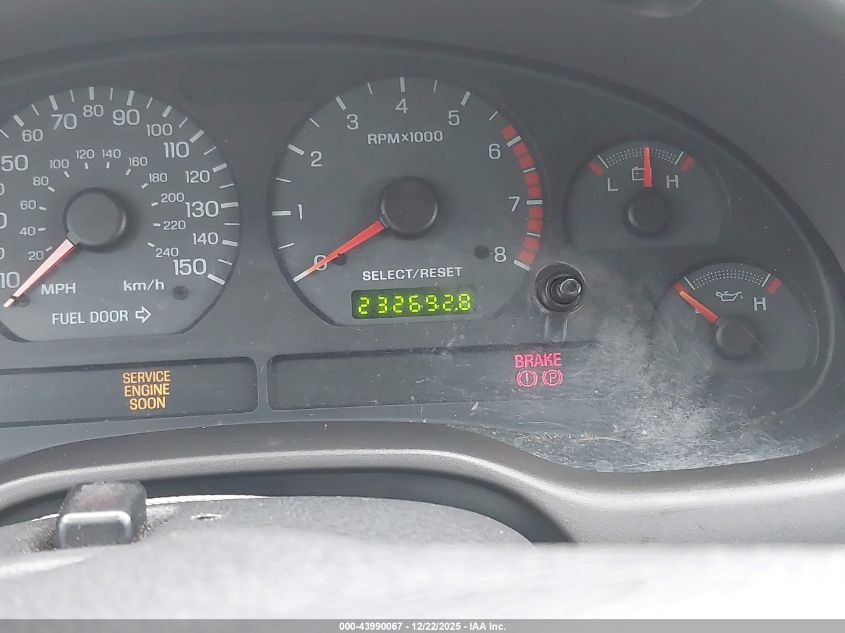 2002 Ford Mustang Gt VIN: 1FAFP42X52F136959 Lot: 43990067