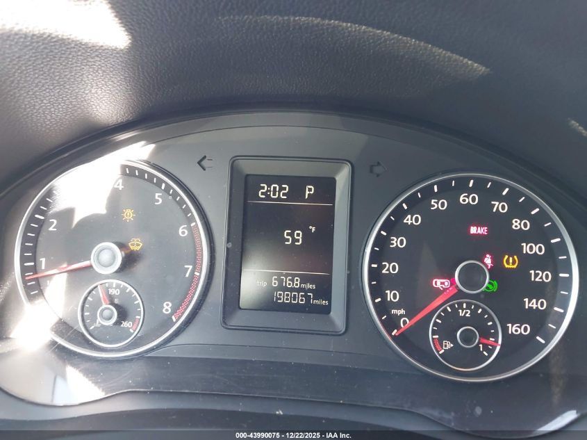 2010 Volkswagen Jetta S VIN: 3VWJX7AJ2AM015269 Lot: 43990075