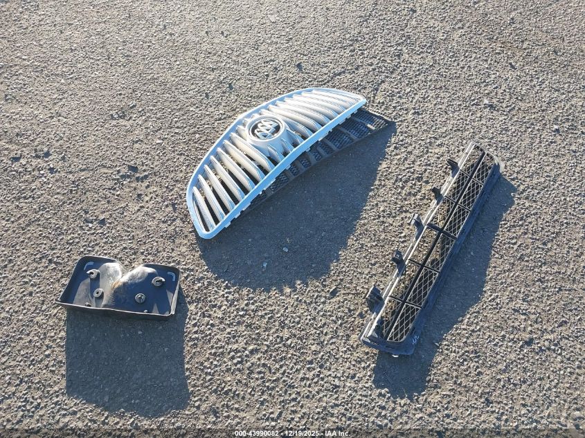 2010 Buick Lacrosse Cxl VIN: 1G4GC5EG3AF220610 Lot: 43990082