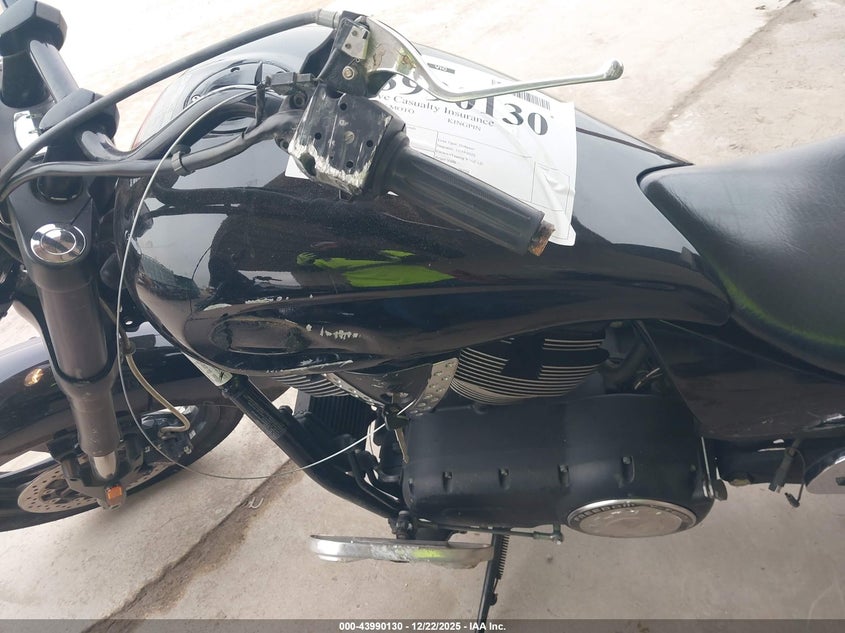 2008 Victory Motorcycles Kingpin 8-Ball VIN: 5VPPB26D783002158 Lot: 43990130