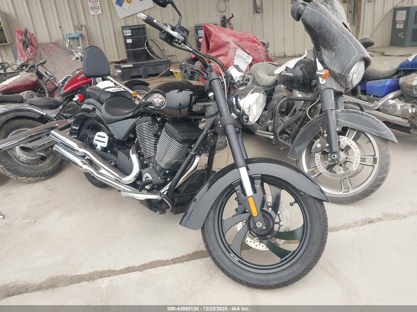 5VPPB26D783002158 2008 Victory Motorcycles Kingpin 8-Ball auction photo 1