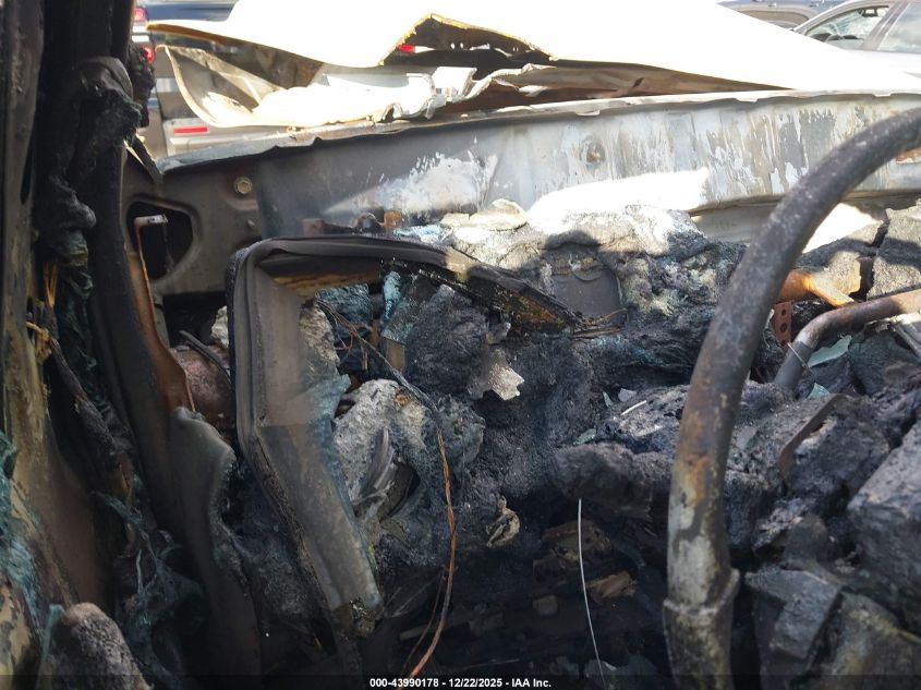 2014 Toyota Tundra Sr5 4.6L V8 VIN: 5TFRM5F18EX075116 Lot: 43990178