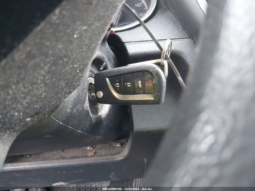 2020 Toyota Camry Le VIN: 4T1C11AK1LU943345 Lot: 43990189