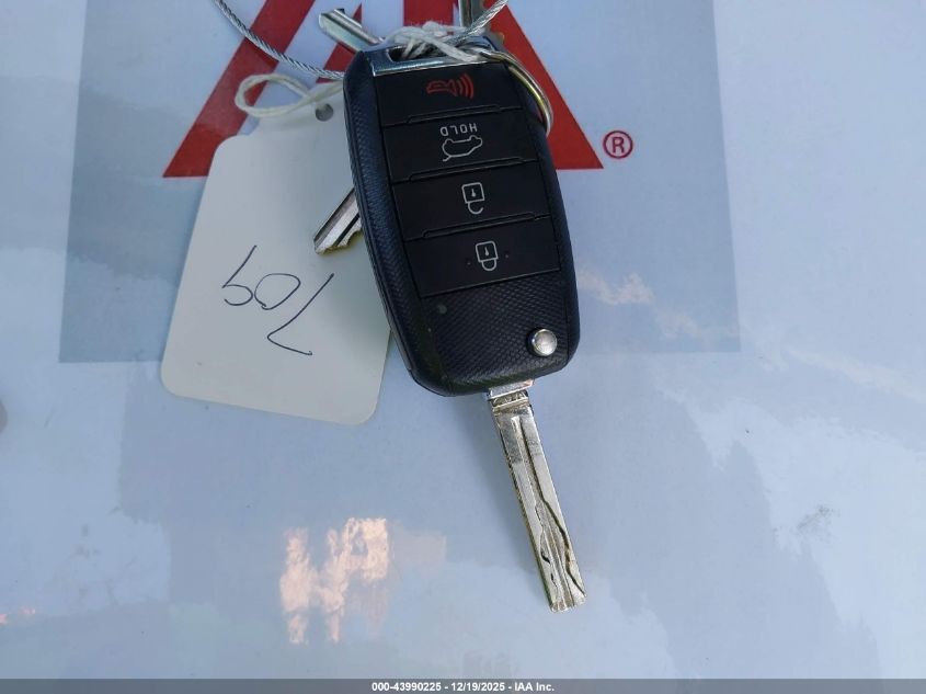 2016 Kia Soul VIN: KNDJN2A22G7285352 Lot: 43990225