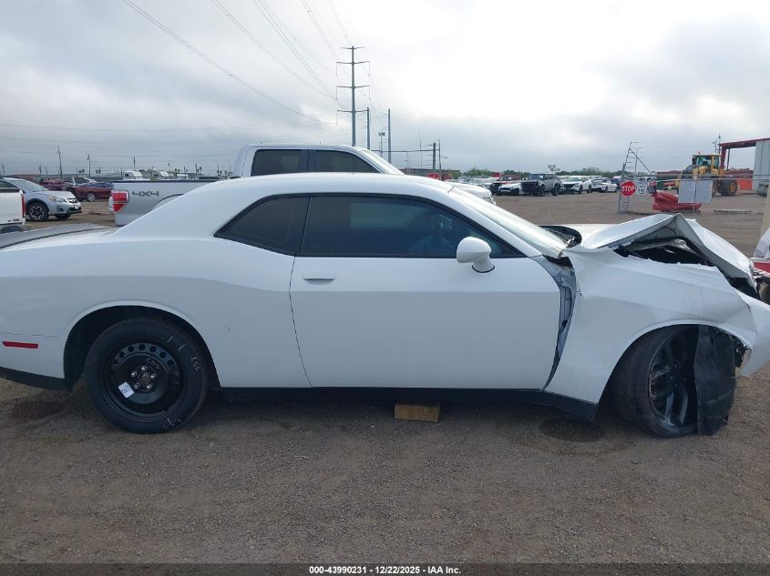 2023 Dodge Challenger Sxt VIN: 2C3CDZAG1PH581956 Lot: 43990231