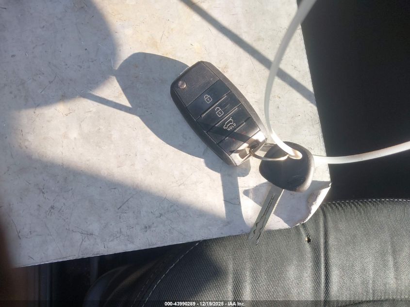 2018 Kia Soul + VIN: KNDJP3A56J7527433 Lot: 43990289