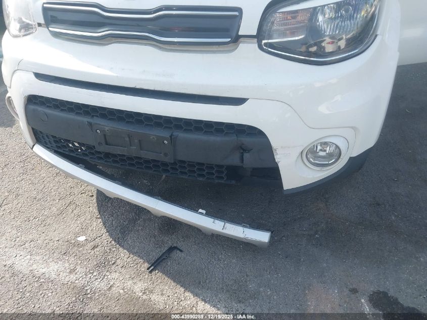 2018 Kia Soul + VIN: KNDJP3A56J7527433 Lot: 43990289