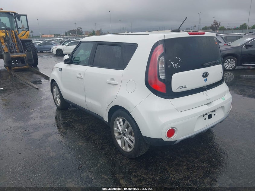 Vin: kndjp3a56j7527433, lot: 44485997, kia soul + 20183