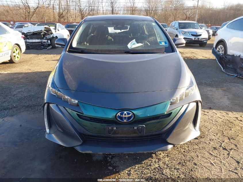 2018 Toyota Prius Prime Plus VIN: JTDKARFP0J3085906 Lot: 43990290