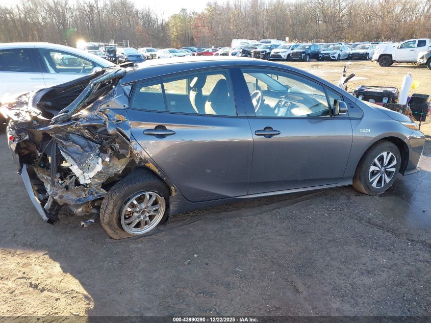 2018 Toyota Prius Prime Plus VIN: JTDKARFP0J3085906 Lot: 43990290
